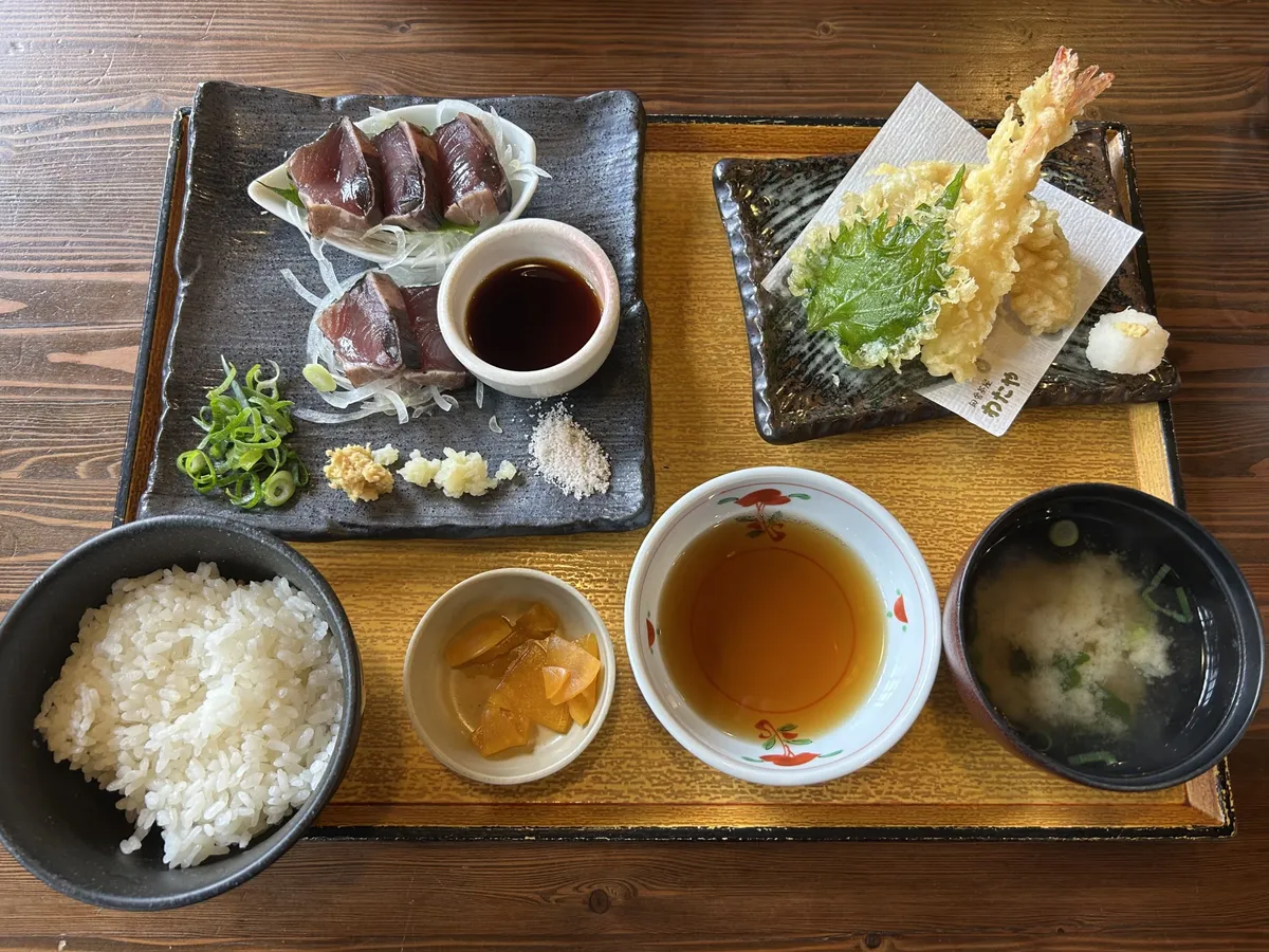 カツオのたたき定食